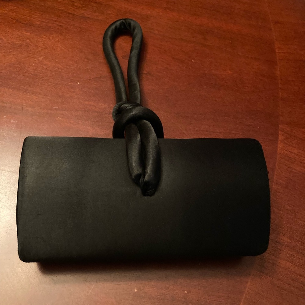 Evenings Wristlet Purse with shoulder strap option